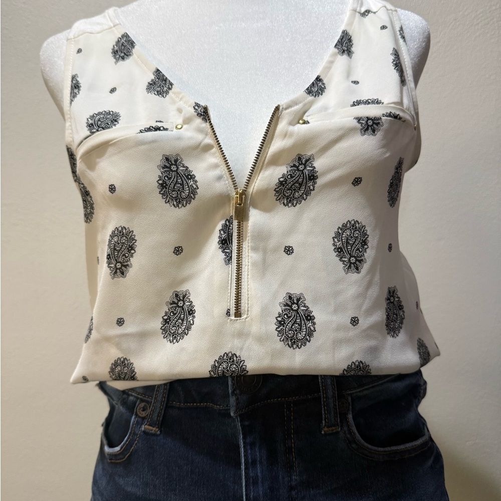 Express White Paisley Zip-Front Camisole